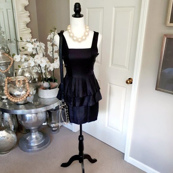 NWOT H&M black short, fitted, sleeveless dress - Picture 1 of 4